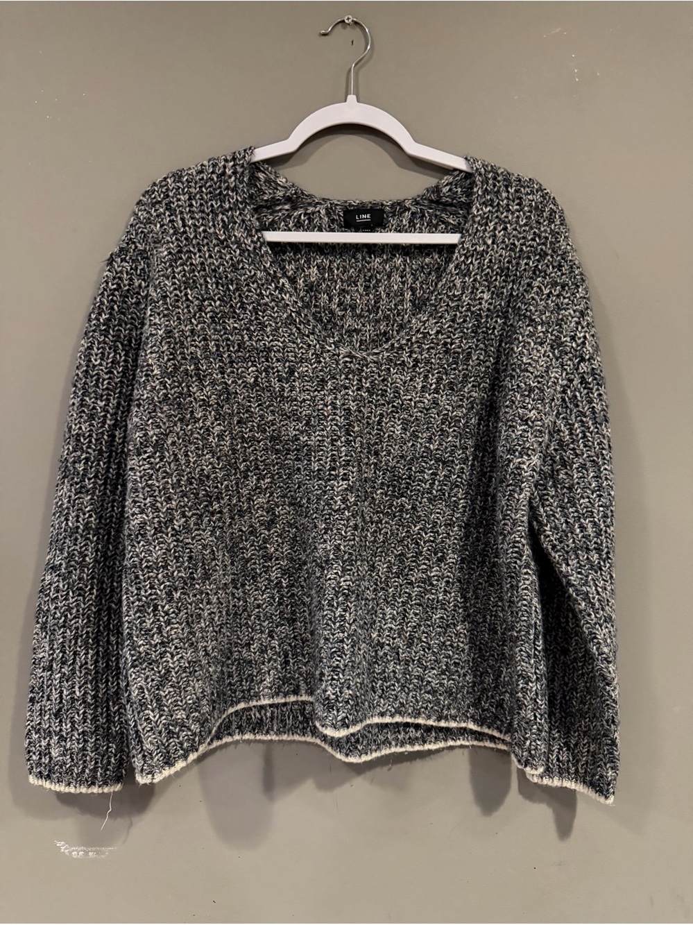 Line The Label - Gray Marled V-Neck Knit Sweater PTP 23”